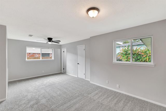 704 Teabury Avenue, Pasadena, TX 77503