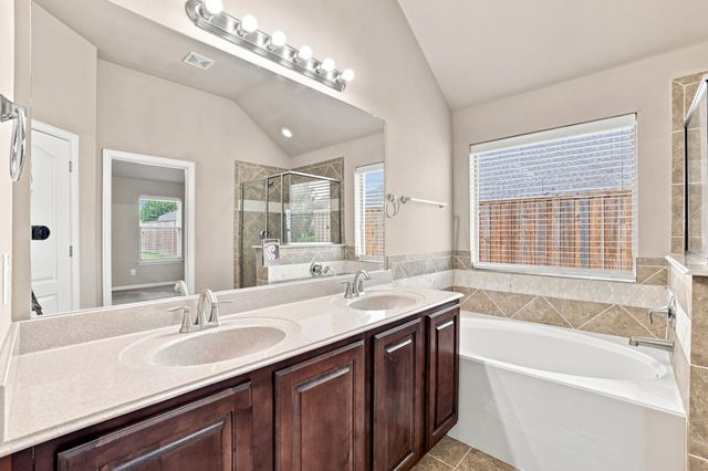 255 Archer Way, Forney, TX 75126