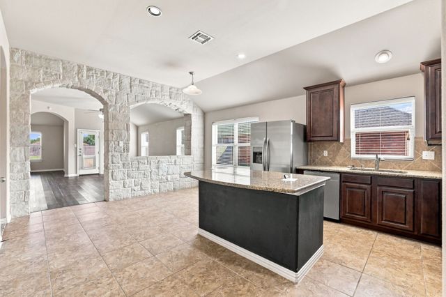 255 Archer Way, Forney, TX 75126