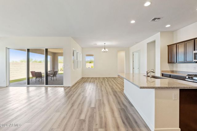 1110 E MONTE Way, Phoenix, AZ 85042