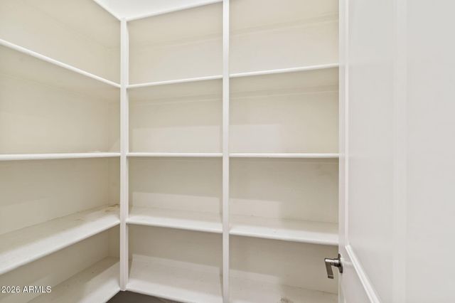 1110 E MONTE Way, Phoenix, AZ 85042