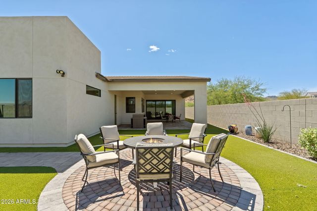 1110 E MONTE Way, Phoenix, AZ 85042