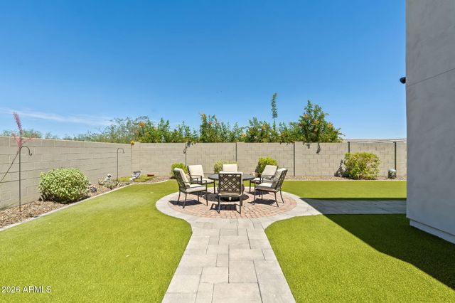 1110 E MONTE Way, Phoenix, AZ 85042