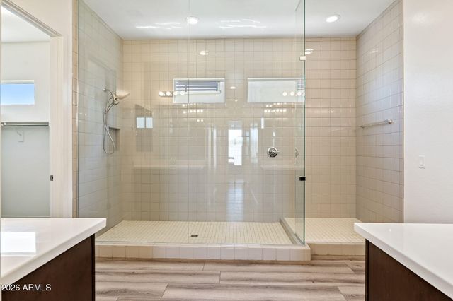 1110 E MONTE Way, Phoenix, AZ 85042