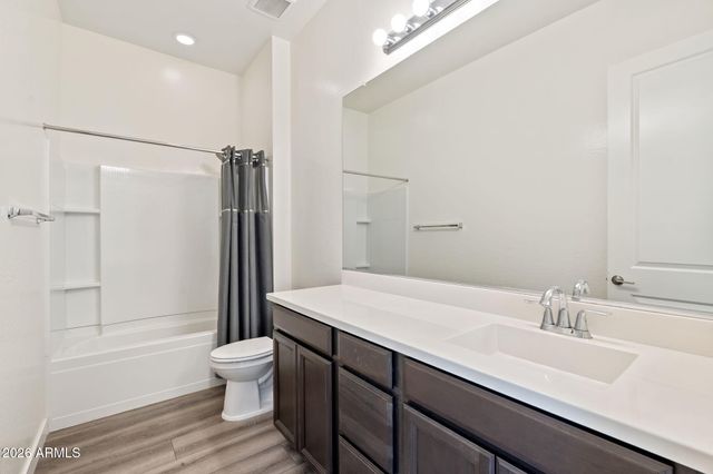 1110 E MONTE Way, Phoenix, AZ 85042