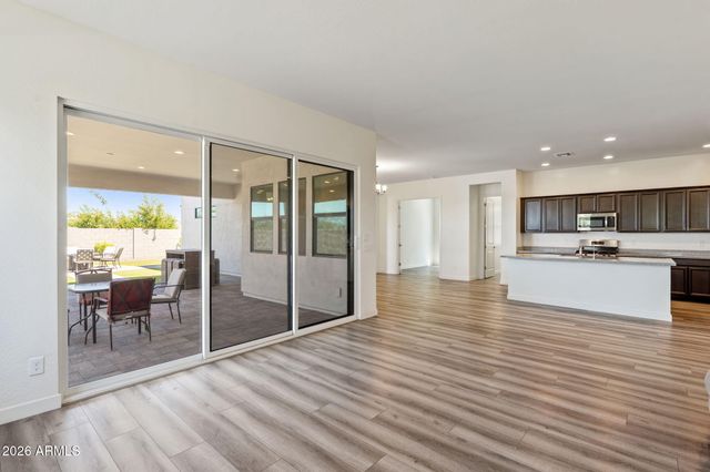 1110 E MONTE Way, Phoenix, AZ 85042