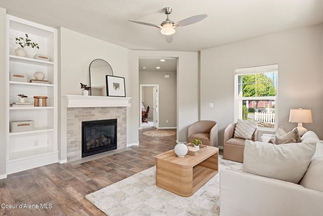 6581 N Descartes DR, Coeur D'alene, ID 83815