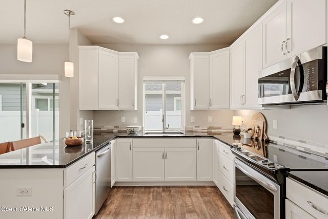 6581 N Descartes DR, Coeur D'alene, ID 83815