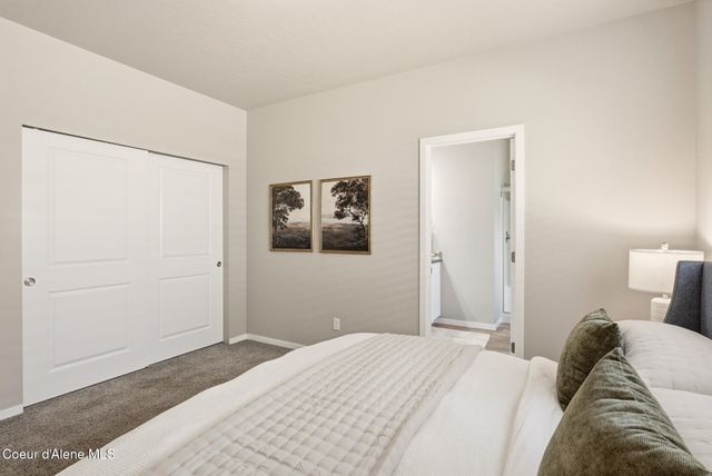 6581 N Descartes DR, Coeur D'alene, ID 83815