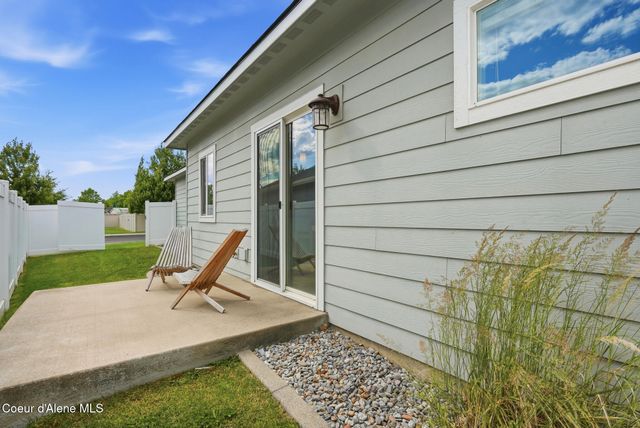 6581 N Descartes DR, Coeur D'alene, ID 83815