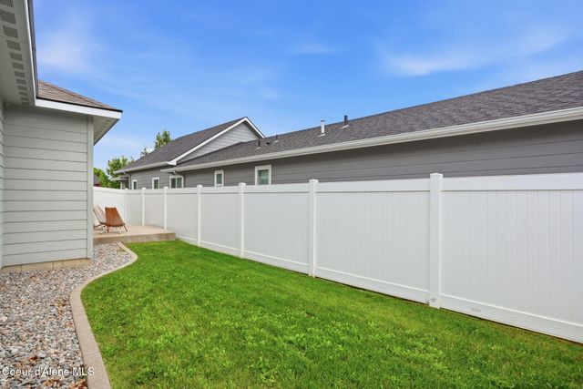 6581 N Descartes DR, Coeur D'alene, ID 83815