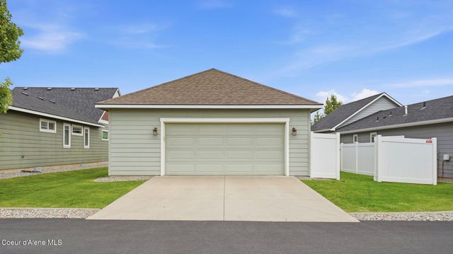 6581 N Descartes DR, Coeur D'alene, ID 83815