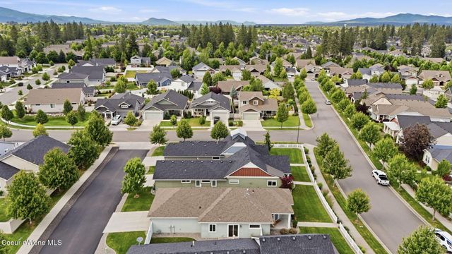 6581 N Descartes DR, Coeur D'alene, ID 83815