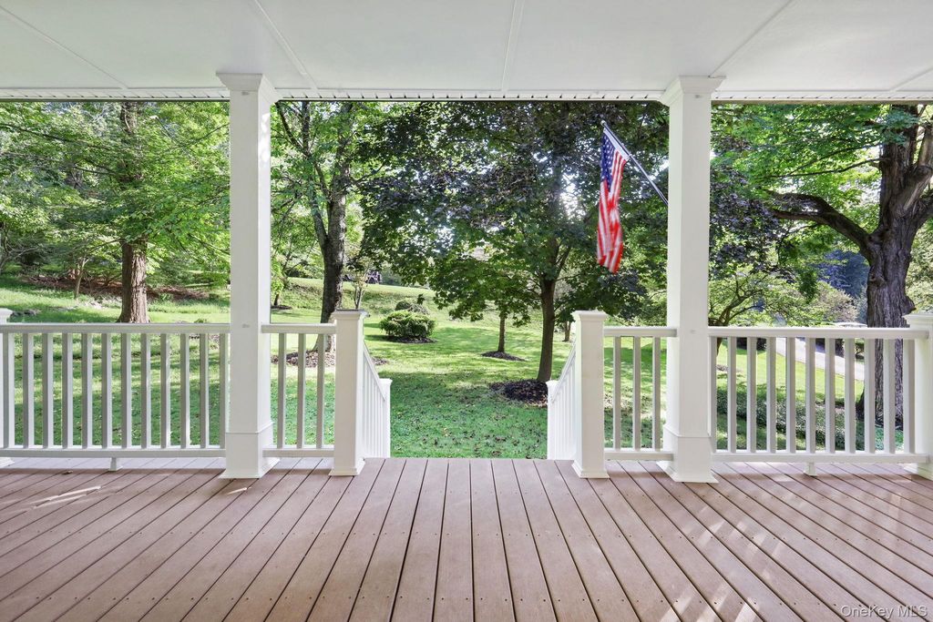 2 Aida Lane, Cortlandt Manor, NY 10567 — photo 2