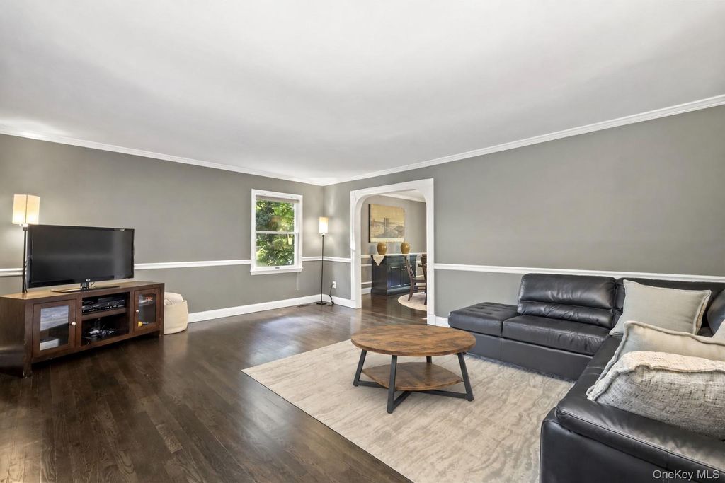 2 Aida Lane, Cortlandt Manor, NY 10567 — photo 5