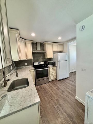 1934 Kenton Street, Aurora, CO 80010