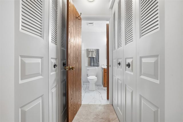 313 Hamlet Ct, Baldwin Boro, PA 15227