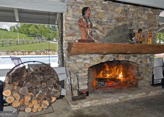 99 Moccasin Lane, Blairsville, GA 30512