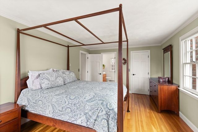 63 Blacksmith Dr, Sudbury, MA 01776