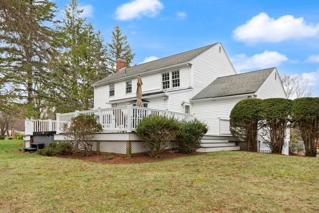 63 Blacksmith Dr, Sudbury, MA 01776