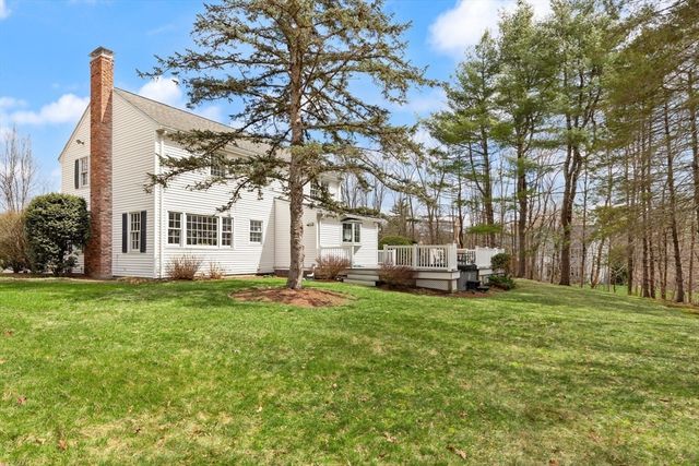63 Blacksmith Dr, Sudbury, MA 01776
