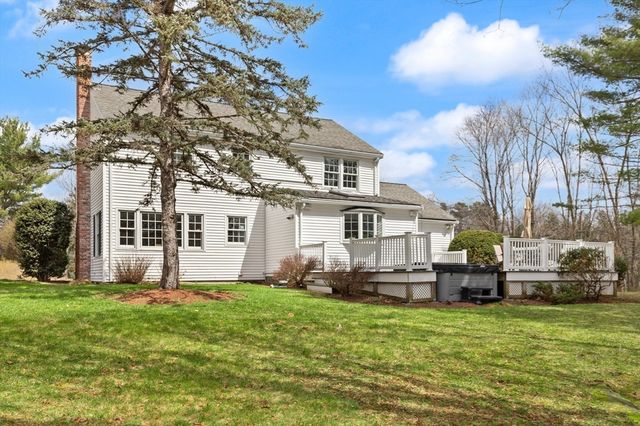 63 Blacksmith Dr, Sudbury, MA 01776