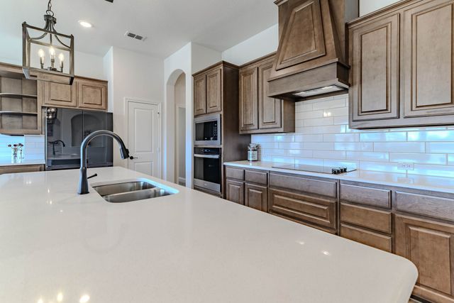 12729 Caliber Drive, Godley, TX 76044