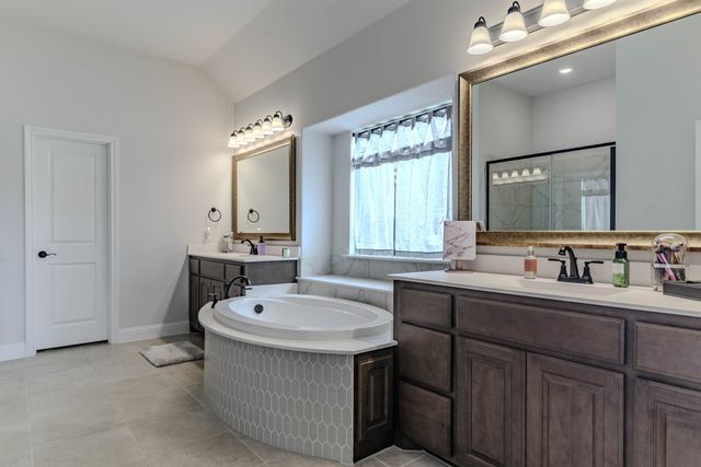 12729 Caliber Drive, Godley, TX 76044