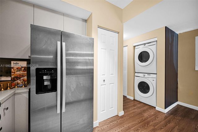 11040 SW 196th St 208, Cutler Bay, FL 33157