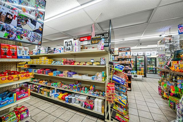 11040 SW 196th St 208, Cutler Bay, FL 33157