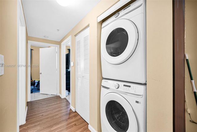 11040 SW 196th St 208, Cutler Bay, FL 33157