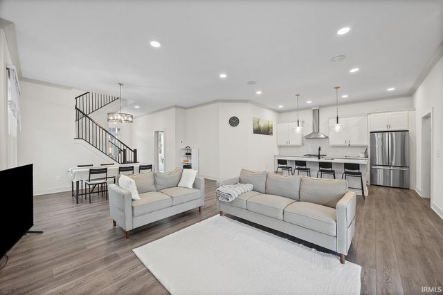 1614 Treeline Drive, West Lafayette, IN 47906