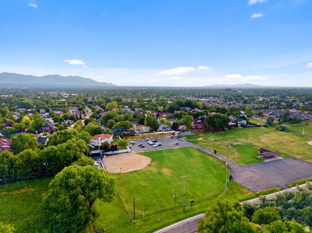 4601 S FARM MEADOW LN, Millcreek, UT 84117