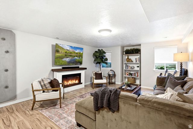 4601 S FARM MEADOW LN, Millcreek, UT 84117