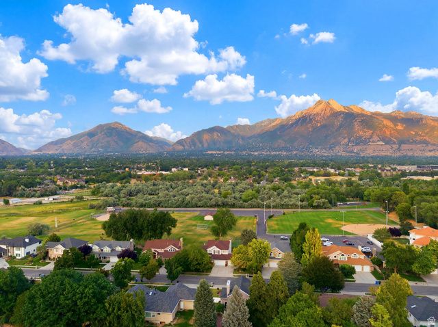 4601 S FARM MEADOW LN, Millcreek, UT 84117
