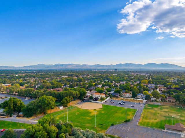 4601 S FARM MEADOW LN, Millcreek, UT 84117
