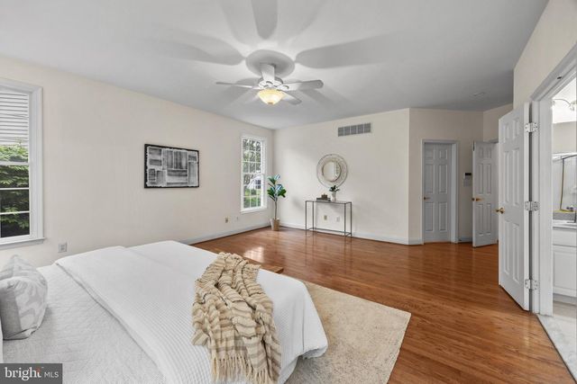 1604 TRAWLER LN, Annapolis, MD 21409