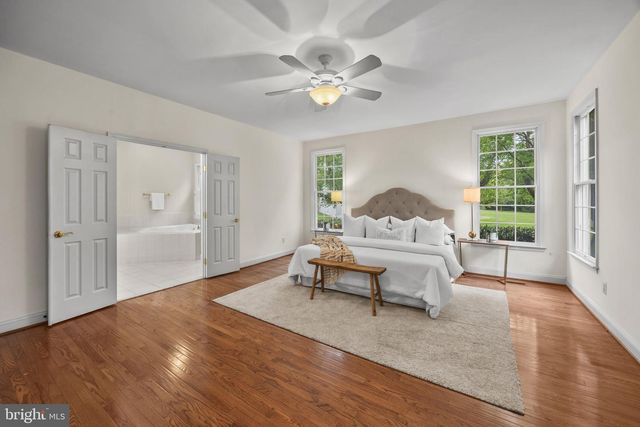 1604 TRAWLER LN, Annapolis, MD 21409