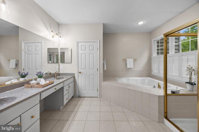 1604 TRAWLER LN, Annapolis, MD 21409