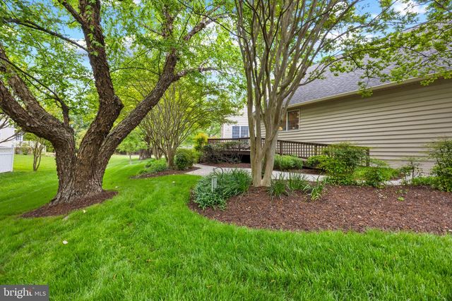 1604 TRAWLER LN, Annapolis, MD 21409