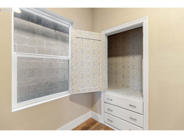 1241 Nw COUCH St, Camas, WA 98607