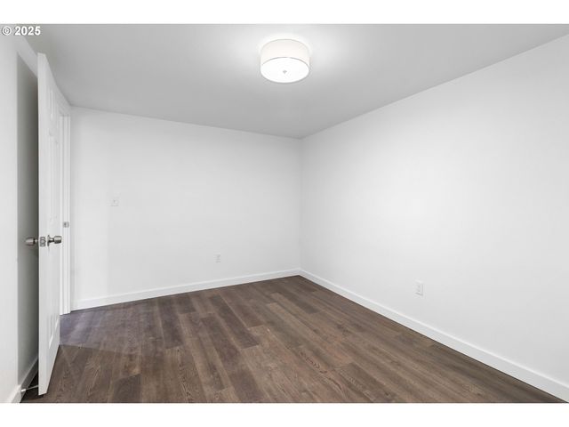 1241 Nw COUCH St, Camas, WA 98607