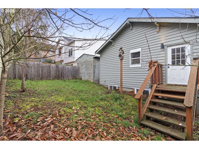 1241 Nw COUCH St, Camas, WA 98607