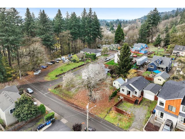 1241 Nw COUCH St, Camas, WA 98607