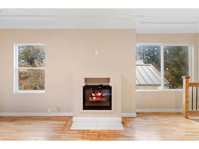 1241 Nw COUCH St, Camas, WA 98607