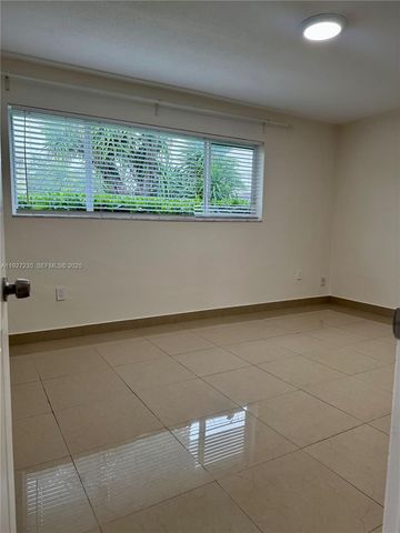 16453 NE 33rd Ave 0000, North Miami Beach, FL 33160