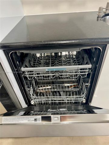 16453 NE 33rd Ave 0000, North Miami Beach, FL 33160