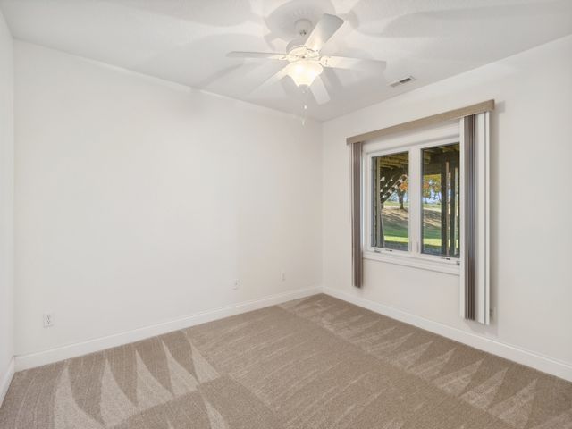 2414 NW 160th Court, Clive, IA 50325