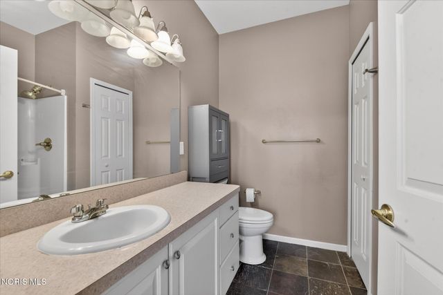 8329 Ledgestone Avenue, Sylvania, OH 43560