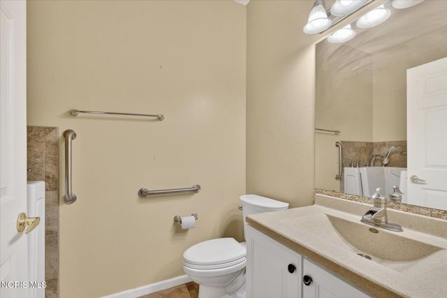 8329 Ledgestone Avenue, Sylvania, OH 43560